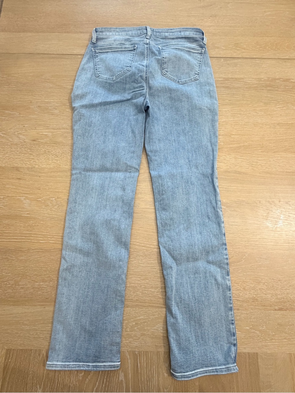 NYDJ Classic Slimming Straight Leg Jeans in Light Blue - Picture 5 of 5